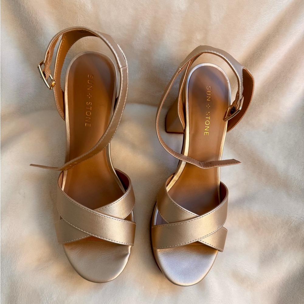 NIB! Sun & Stone Gold Lilla sandals in gold size 9.5 - Picture 8 of 11